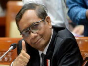 Mahfud MD Beberkan Langkah Inovatif Pemerintah dalam Pemberantasan dan Penanganan Narkoba Mahfud-MD-Beberkan-Langkah-Inovatif-Pemerintah-dalam-Pemberantasan-dan-Penanganan-Narkoba.jpg