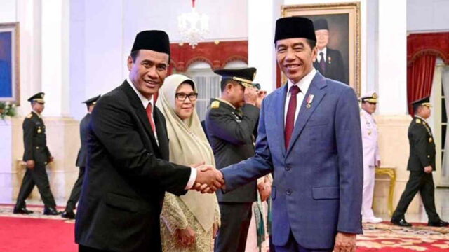 Presiden-Jokowi-Lantik-Andi-Amran-Sulaiman-Sebagai-Menteri-Pertanian.jpeg