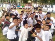 Peringatan HSN di Kota Banjar, Ribuan Santri Makan Bareng 1000 Tumpeng Santri.jpg