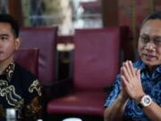 Zulkifli Hasan Puji Prestasi Wali Kota Solo Gibran Rakabuming Raka Zulkifli-Hasan-Puji-Prestasi-Wali-Kota-Solo-Gibran-Rakabuming-Raka.jpg