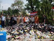 Dalam Rangka Cipta Kondisi Mantap Brata, Polres Subang Musnahkan 9.219 Botol Miras Dalam Rangka Cipta Kondisi Mantap Brata, Polres Subang Musnahkan 9.219 Botol Miras
