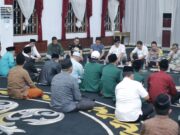 Bahas Pencegahan Peredaran Miras Oplosan, Bupati Subang Gandeng Para Ulama Untuk Hadir di Tengah Masyarakat Bahas Pencegahan Peredaran Miras Oplosan, Bupati Subang Gandeng Para Ulama Untuk Hadir di Tengah Masyarakat