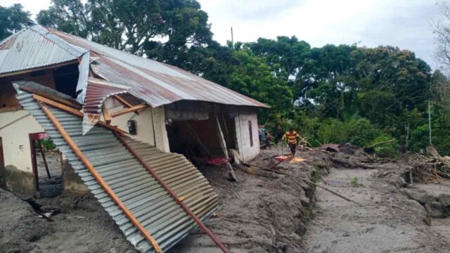 Banjir-Kabupaten-Samosir.jpg