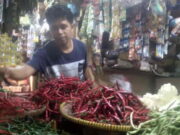 Harga Cabai Terkini di Pasar Banjar Tembus Rp 100 Ribu per Kg Cabe.jpg