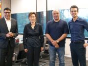 Indosat Ooredoo Hutchison Jalin Kemitraan RCS Business Messaging Pertama di Indonesia IOHandGoogleLeadership_copy_800x450.jpg