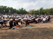 Ribuan Warga Kota Banjar Sholat Istisqa, Memohon agar Hujan Turun Ribuan-Warga-Sholat-Istisqa.jpg