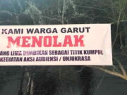 Muncul Spanduk Penolakan Simpang Lima Garut Jadi Titik Kumpul Aksi, Siapa Pasang? Spanduk.jpg