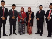 Lima Anggota KPU Pangandaran Dilantik, Muhtadin Terpilih Kembali Jadi Ketua Anggota-KPU-Pangandaran.jpg