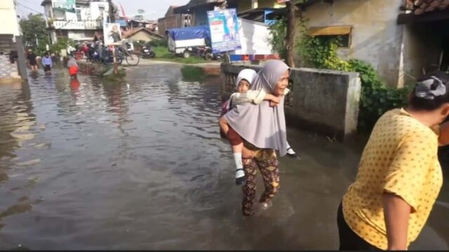 Banjir-Dayeuhkolot.jpg