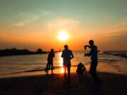 Pantai Balongan Indah Indramayu yang Menawan dan Bersih Pantai-Balongan-Indah-Indramayu-yang-Menawan-dan-Bersih.jpg