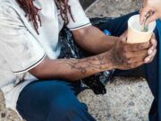 Pengemis Elit Asal Jombang, Modal Kardus Bisa Tidur di Hotel Ternama di Ponorogo Pengemis-Elit-Asal-Jombang-Modal-Kardus-Bisa-Tidur-di-Hotel-Ternama-di-Ponorogo.jpg