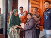 Cair! 15.616 KPM di Kota Banjar Dapat Bantuan Dampak El Nino Penyaluran-bantuan-dampak-el-nino-di-Kota-Banjar.jpg