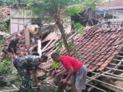 Diguyur Hujan, Rumah Warga Ciulu Ciamis Ambruk Rumah-Warga-Ciulu-Ciamis-Ambruk.jpg