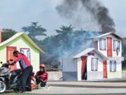 Waspada! Ancaman Kebakaran di Kota Bandung Cukup Tinggi Simulasi-Kebakaran.jpg