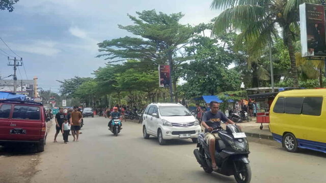 Suasana-Pantai-Pangandaran-Pasca-Gempa.jpg