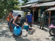 Hujan Tak Lagi Turun, Sejumlah Wilayah di Ciamis Krisis Air Bersih Suplai-Air-Bersih-di-Desa-Sindangrasa.jpg