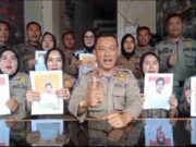 Oknum Satpol PP Garut Deklarasi Dukung Cawapres Gibran, Bawaslu: Terancam Pidana Pemilu Satpol-PP-Dukung-Cawapres.jpeg