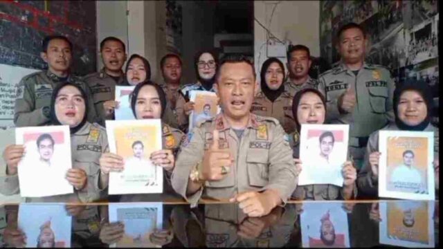 Satpol-PP-Dukung-Cawapres.jpeg