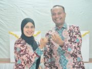 Pj Bupati Subang dan Istri Mencoblos di TPS 15 Soklat