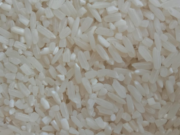 Lebaran 2024: Indonesia Siap Impor 22.000 Ton Beras dari Kamboja