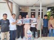 DAHANA Bagikan Sembako ke Anggota Pertuni Subang