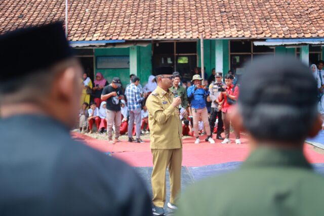 PIMPIN UPACARA PELEPASAN KORBAN PERUNDUNGAN, PJ BUPATI SUBANG TEGASKAN PROSES HUKUM HARUS BERJALAN