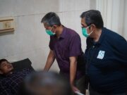 Pj Bupati Subang Jenguk Warga Keracunan Jamur, Imbau Masyarakat Lebih Waspada Pj Bupati Subang Jenguk Warga Keracunan Jamur