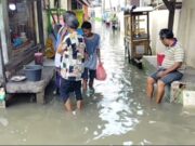 Banjir Rendam Ratusan Rumah di Subang, Warga Was-was Ketinggian Air Meningkat Banjir Rendam Ratusan Rumah di Subang