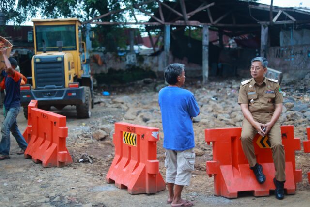 TPS Pujasera Subang Kini Bersih, Kang Ade Ajak Warga Jaga Kebersihan!