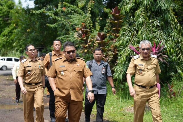 Tegas! Hari Pertama Kerja, Bupati Subang Sidak ke Bapenda: "Semua Harus Bayar Pajak!"