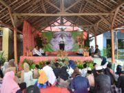 DAHANA Berbagi Kebahagiaan: Santunan Anak Yatim dan Renovasi Panti di Bulan Ramadhan DAHANA Berbagi Kebahagiaan: Santunan Anak Yatim dan Renovasi Panti di Bulan Ramadhan