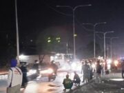 H-2 Lebaran, Jalur Pantura Subang Membludak: Penyapu Koin Perparah Kemacetan H-2 Lebaran, Jalur Pantura Subang Membludak: Penyapu Koin Perparah Kemacetan