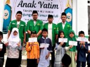 Kebahagiaan Ramadhan: 74 Anak Yatim di Tanjungsari Timur Terima Santunan Kebahagiaan Ramadhan: 74 Anak Yatim di Tanjungsari Timur Terima Santunan