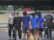 Pengeroyokan Jurnalis di Subang: Lima Pegawai Peternakan Jadi Tersangka, Polisi Tegas Tak Tolerir Main Hakim Sendiri penganiayaan jurnalis Subang