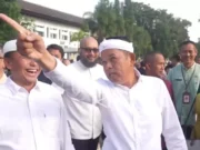 Gubernur Dedi Mulyadi: ASN Hebat Bukan yang Rajin Masuk, Tapi yang Hadir untuk Rakyat ASN berkinerja nyata