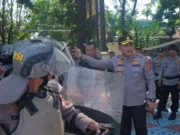 Polres Subang Gelar Latihan Dalmas Jelang May Day 2025 latihan Dalmas Polres Subang May Day 2025