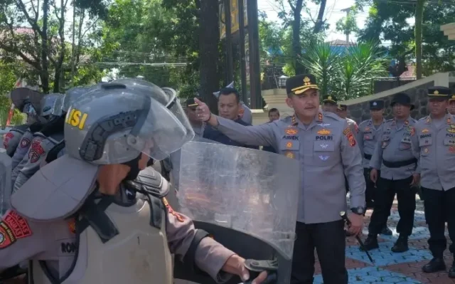 latihan Dalmas Polres Subang May Day 2025