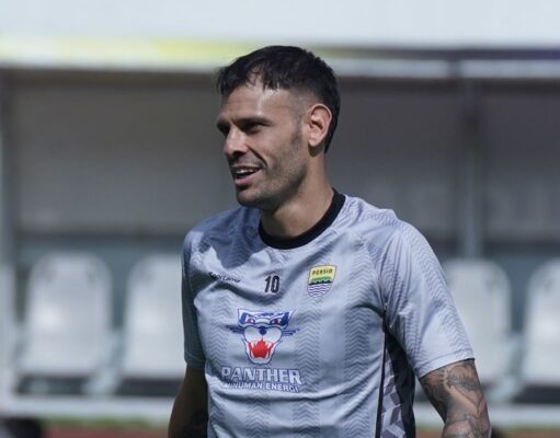 Persib Tanpa Tyronne del Pino Saat Hadapi Bali United Persib vs Bali United tanpa Tyronne del Pino