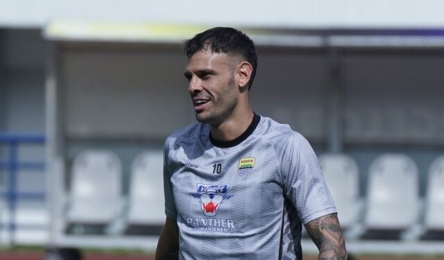 Persib vs Bali United tanpa Tyronne del Pino