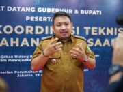 Seragam Gratis untuk Siswa Baru, Janji Bupati Subang Siap Direalisasikan seragam gratis siswa Subang