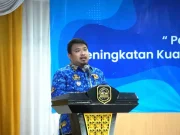 Mulai Agustus, Urus KTP dan KK di Subang Cukup di Kecamatan: “Ngabret”-nya Kang Rey! Urus KTP dan KK di kecamatan Subang