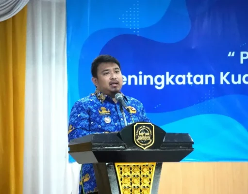 Mulai Agustus, Urus KTP dan KK di Subang Cukup di Kecamatan: “Ngabret”-nya Kang Rey! Urus KTP dan KK di kecamatan Subang
