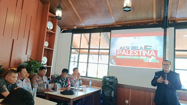 Aksi Bela Palestina Subang