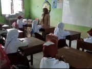 SDN Sukamanah Hanya Dapat 7 Murid Baru: Sekolah atau Kelas Privat? SDN Sukamanah hanya terima 7 murid baru