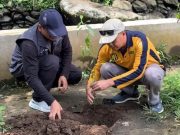 “Ngabret di Hulu Cipunagara: DLH Subang Tanam 150 Bibit, Bikin Alam Tersenyum Lebar!” DLH Subang tanam pohon