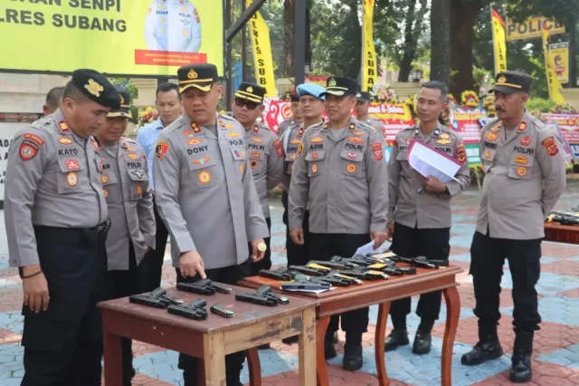 Pengecekan senjata api Polres Subang