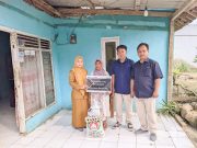 DAHANA Bagi-Bagi Sembako, Lansia Sadawarna Sumringah! bantuan sembako lansia DAHANA