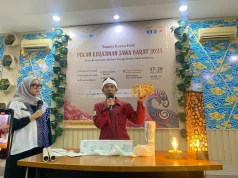 Lampu dari Limbah Paralon? Pengrajin Subang Bikin Gempar Dekranasda Jabar Award! pengrajin lampu paralon Subang