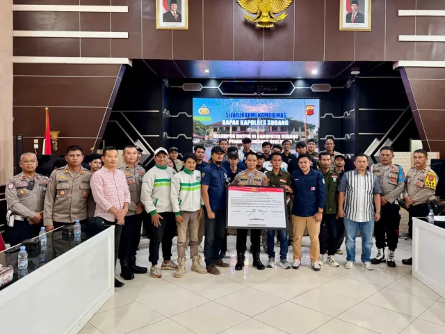 sinergi polisi dan komunitas motor Subang