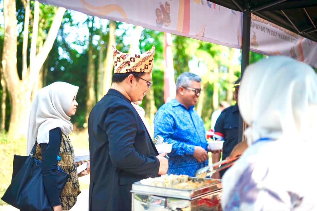 Bazar kuliner UMKM PT Dahana